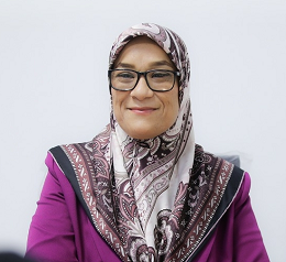 Aisha M Elbareg